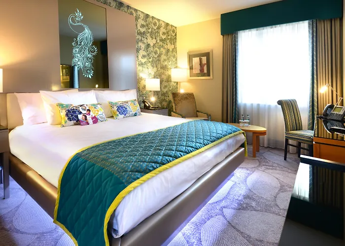 Premium King Room